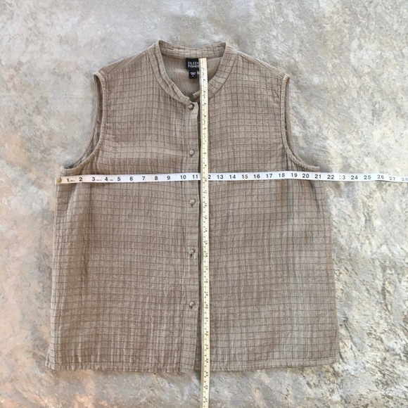 ⭐️ Eileen Fisher linen & silk vest - Picture 4 of 5